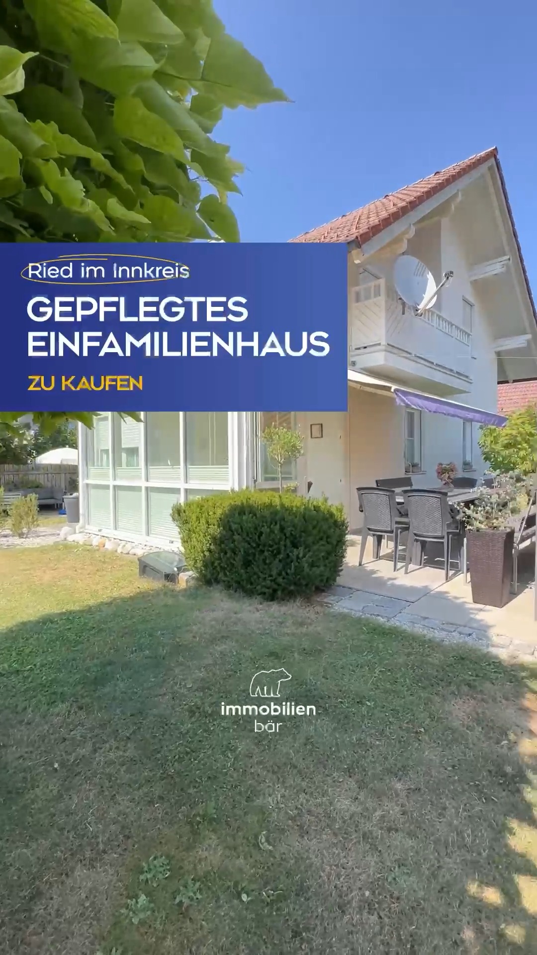 🏡✨Traumhaus für dich! 💚
Hier heißt es eigentlich nur noch: Koffer packen, die wichtigsten Habseligkeiten mitnehmen und einziehen! 🧳🔑 Denn dieses liebevoll sanierte und stets mit viel Herzblut gepflegte Haus ist bereit für ein neues Kapitel. Vielleicht ja mit dir und deiner Familie? 🥰
Ein echtes Juwel, das nun darauf wartet, von seinen neuen Besitzern mit Leben gefüllt zu werden. ❤️
🏡 Das erwartet dich in Ried im Innkreis:
✨ Über 110 m² Wohnfläche zum Wohlfühlen
🛋️ Mehrere Wohn- und Schlafzimmer mit Platz für die ganze Familie
🔥 Ein gemütlicher Kachelofen für kuschelige Stunden
🌿 Ein eigener Garten für entspannte Momente im Freien
🔑 Ganze 54 m² Kellerfläche für zusätzlichen Stauraum und vielseitige Möglichkeiten
Dieses Haus ist mehr als nur eine Immobilie. Es ist ein Ort, an dem neue Erinnerungen entstehen, Kinder lachen und aus einem Haus ein echtes Zuhause wird. 💚
Und das Beste? Die Türen stehen ab sofort für Besichtigungen offen! 😍
Melde dich jetzt bei Johann und überzeuge dich selbst von diesem besonderen Wohntraum. Vielleicht wartet hier bereits dein neues Zuhause auf dich! 🏡✨
#ImmoBär #RiedImInnkreis #Traumhaus #HausKaufen #Immobilien